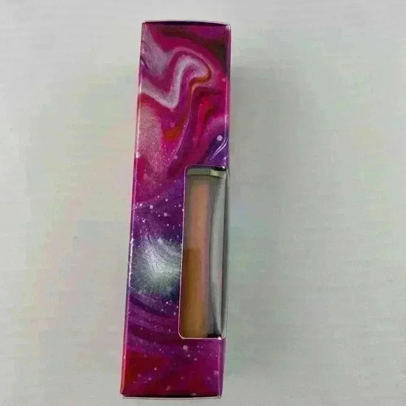 New JEFFREE STAR Liquid Star eye Shadow in Manifest velvety stays for hours - Picture 7 of 8